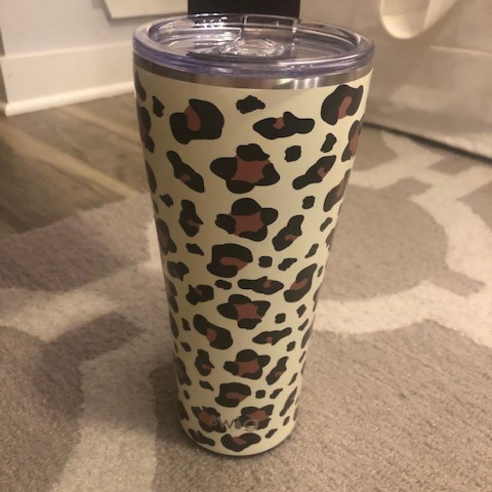 Swig Life Luxy Leopard 22oz Tumbler